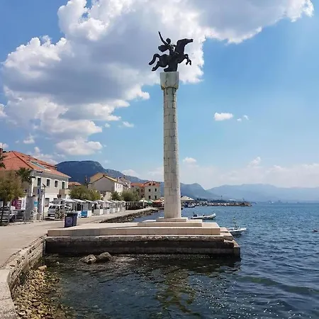 Deer Apartment Kastela