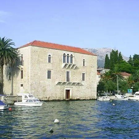 Deer Apartment Kastela